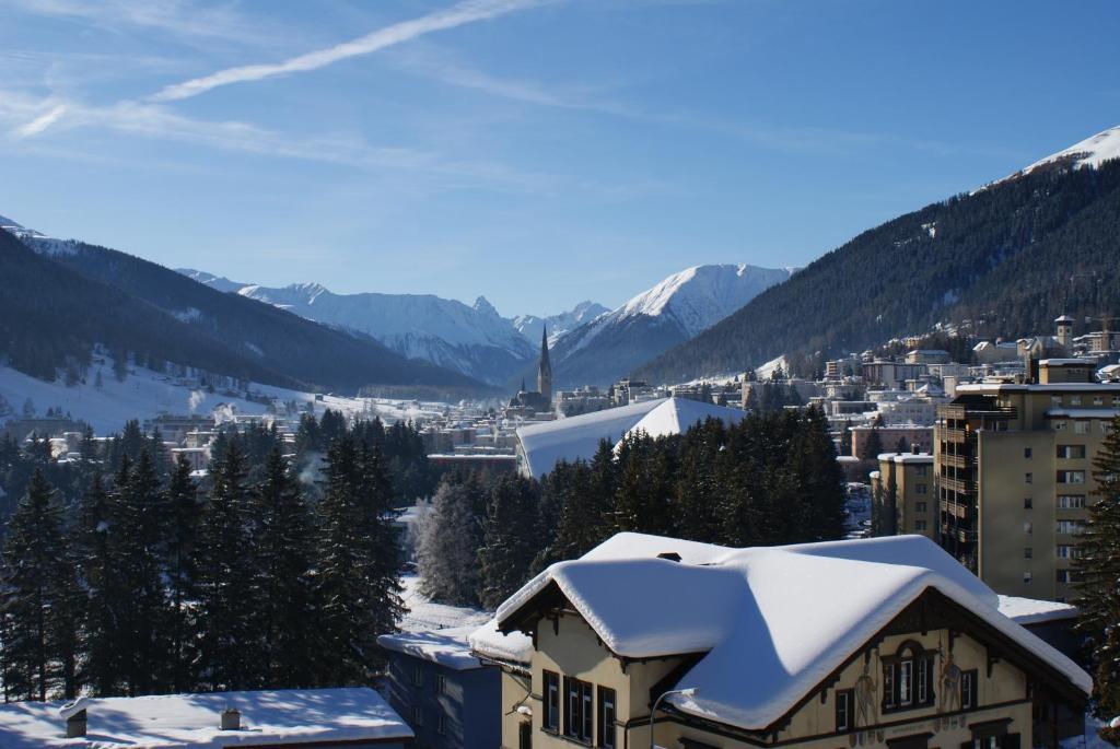 Heart Of Davos Apartments Esterno foto